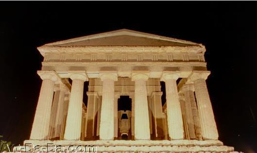 华安雅将出任香港M+视觉文化博物馆新任行政